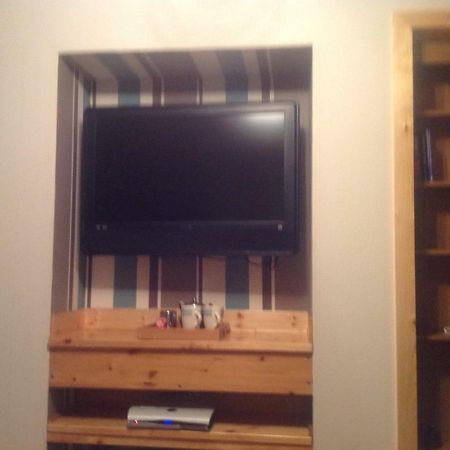 Kells Roadside Apartment Hamnavoe Ngoại thất bức ảnh